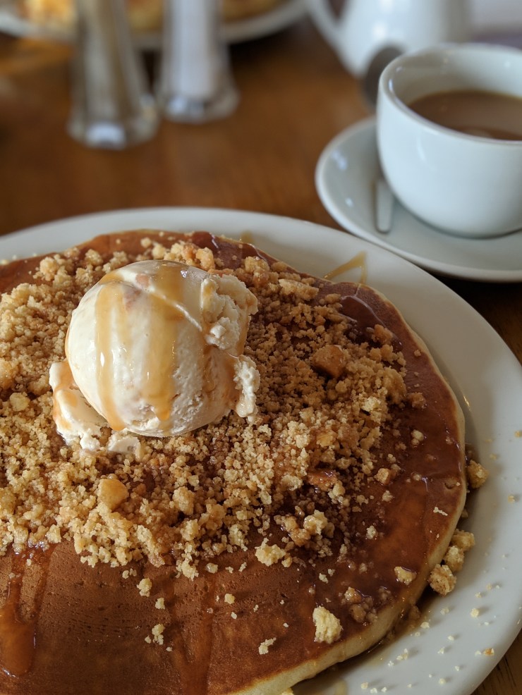 00100lPORTRAIT_00100_BURST20190216113304236_COVER